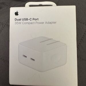 Apple 35W Dual USB-C Adapter in White
